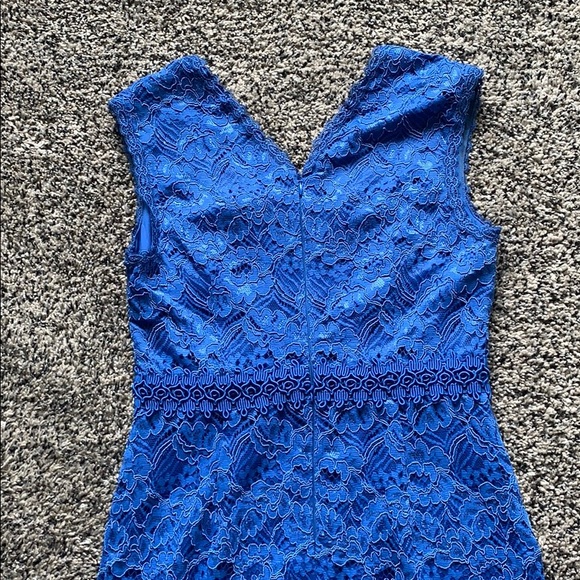 Ann Taylor dress size 2 - Picture 6 of 8